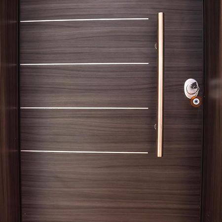 Athina'S Home Пирея Екстериор снимка